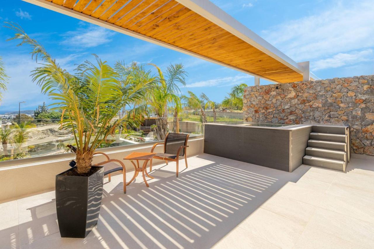 Venezia Luxury Living Villas, Faliraki Buitenkant foto