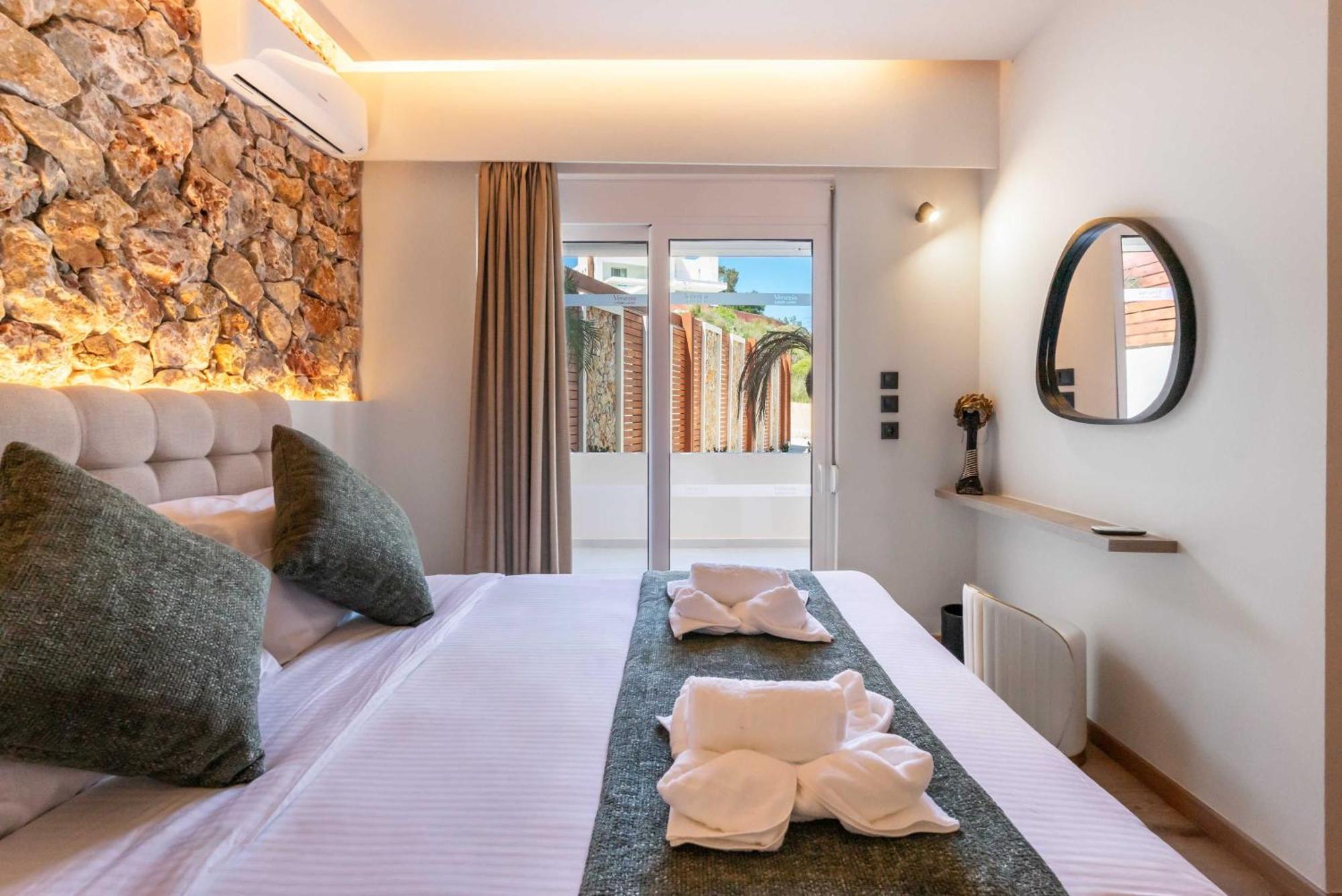 Venezia Luxury Living Villas, Faliraki Buitenkant foto