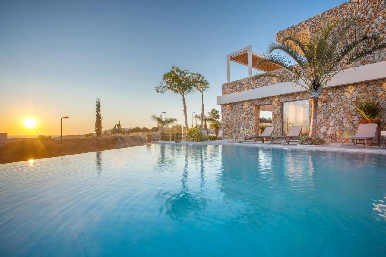 Venezia Luxury Living Villas, Faliraki Buitenkant foto